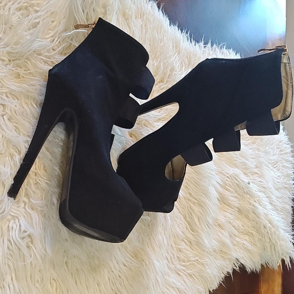 Elegant Black High Heel Ankle Boots